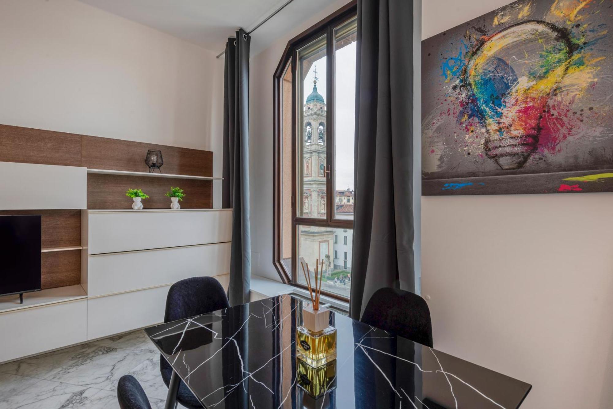 Milan Royal Suites - Duomo Santo Stefano Exterior photo